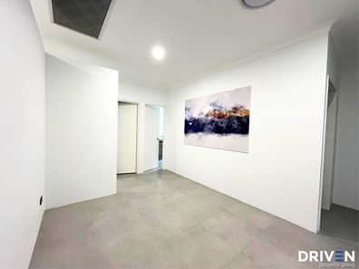 5 Huxley Drive, The Vines WA 6069