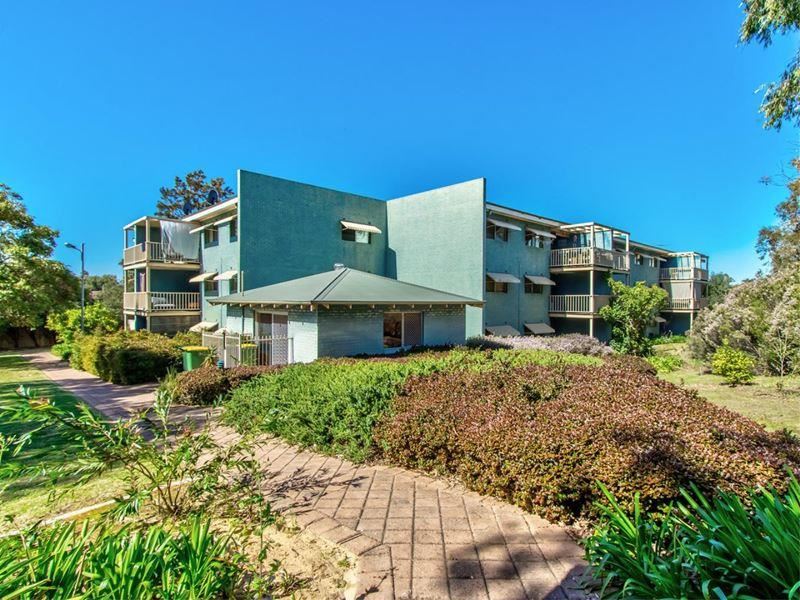 7/21 Fennager Way, Calista