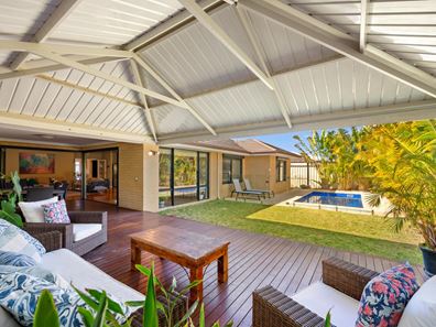 12 Banda Boulevard, Canning Vale WA 6155