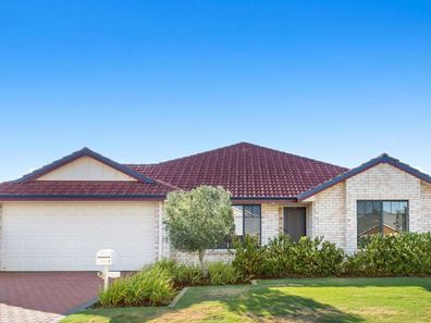 7 Bonsall Drive, Ellenbrook WA 6069