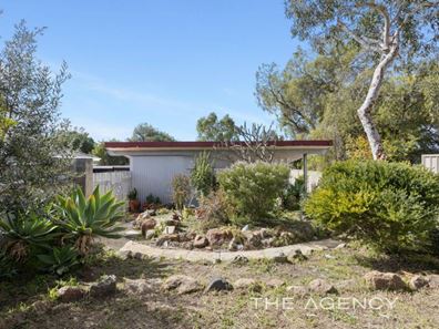 3B Irwin Place, Padbury WA 6025