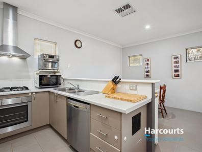 7/7 Crossville Way, Success WA 6164