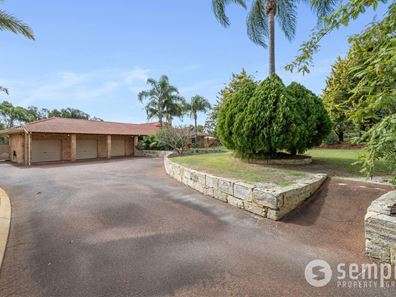 4 Brush Court, Canning Vale WA 6155