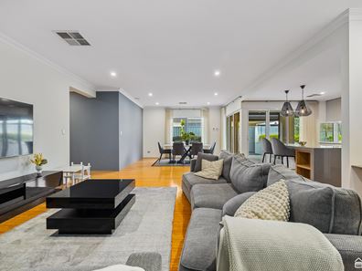 29 Kingshurst Chase, Haynes WA 6112