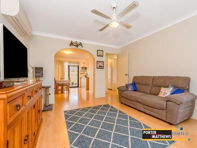 1 Bligh Place, Thornlie WA 6108