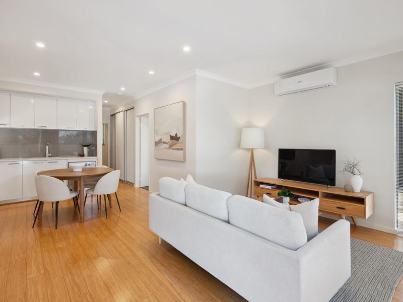 2/18 Brady Street, Mount Hawthorn
