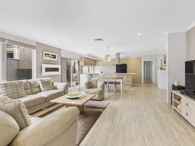 7 Whistling Drive, Alkimos WA 6038