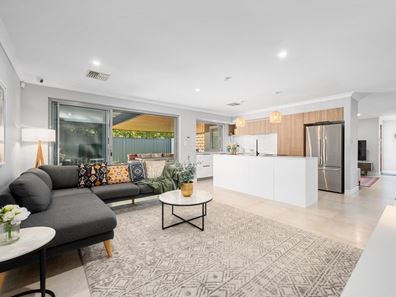 2/103 Monash Avenue, Como WA 6152