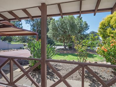 12 Hyland Way, Wilson WA 6107