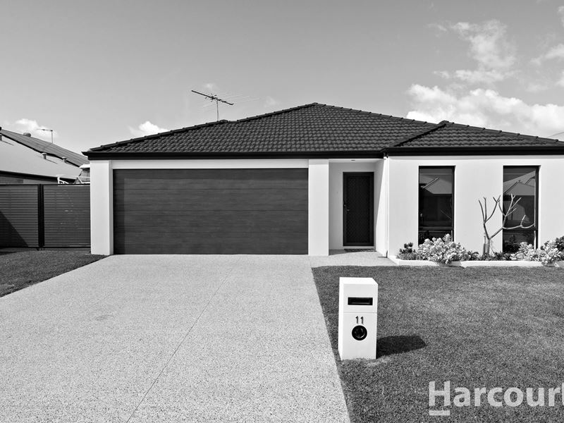 11 Scottsdale Turn, Meadow Springs