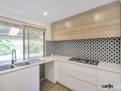 17 Gwalia Place, Bibra Lake WA 6163
