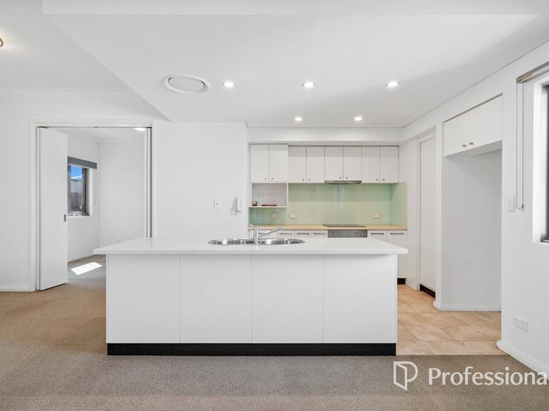 30/6 Keane Street, Midland WA 6056