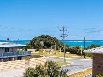 3 Shell Street, Lancelin WA 6044