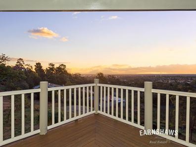 81 Swan View Road, Swan View WA 6056