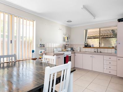 37A O'Connor Way, West Lamington WA 6430