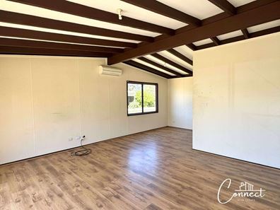 11 Battery Street, Muluckine WA 6401