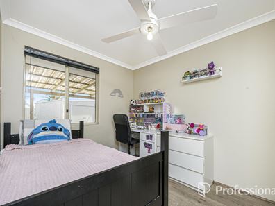 11 Huon Place, Merriwa WA 6030