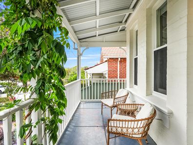 11 Salisbury Street, Leederville WA 6007