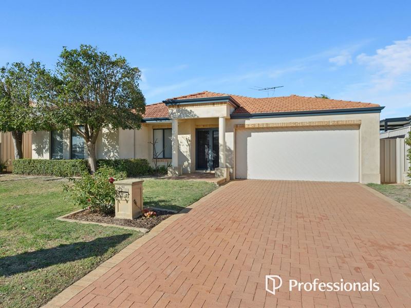 45 Myerson Crescent, Maida Vale