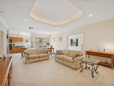 58A Hope Avenue, Manning WA 6152