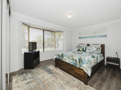12 Hitek Court, Merriwa WA 6030