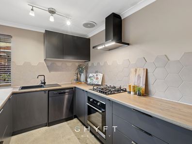 35A Barnes Street, Innaloo WA 6018