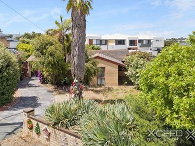 9 Buchan Place, Hillarys WA 6025
