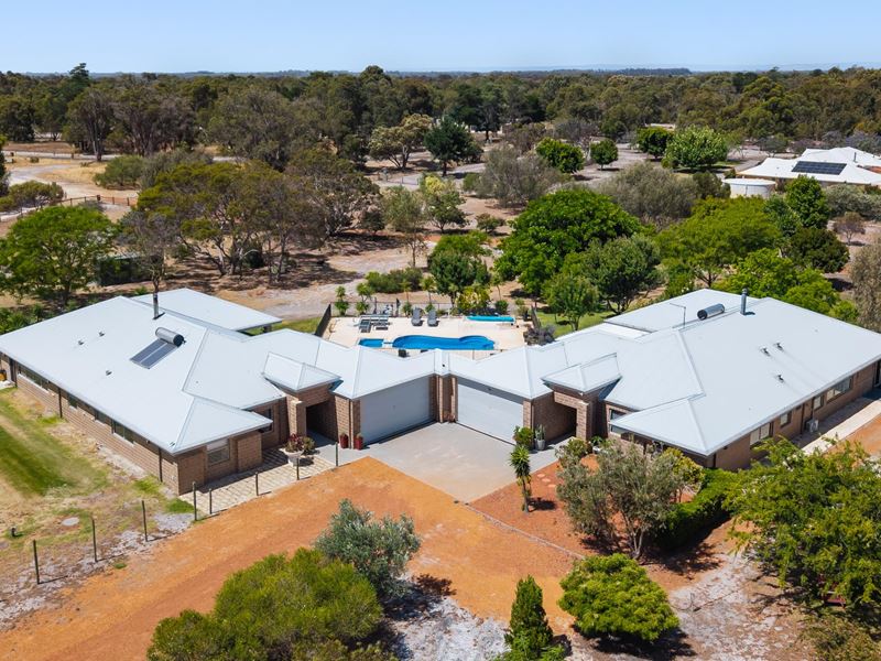 758 Southern Estuary Road, Lake Clifton