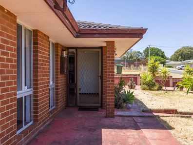 24 Bickner Way, Parmelia WA 6167