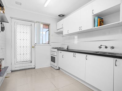 22/83 Phoenix Road, Spearwood WA 6163