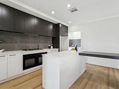 3B Ambleside Close, Balga WA 6061