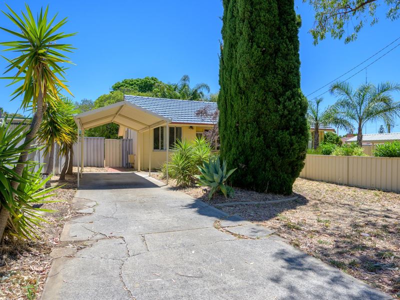 42a Hudson Road, Withers WA 6230