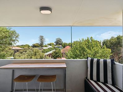 18/213 Cambridge Street, Wembley WA 6014