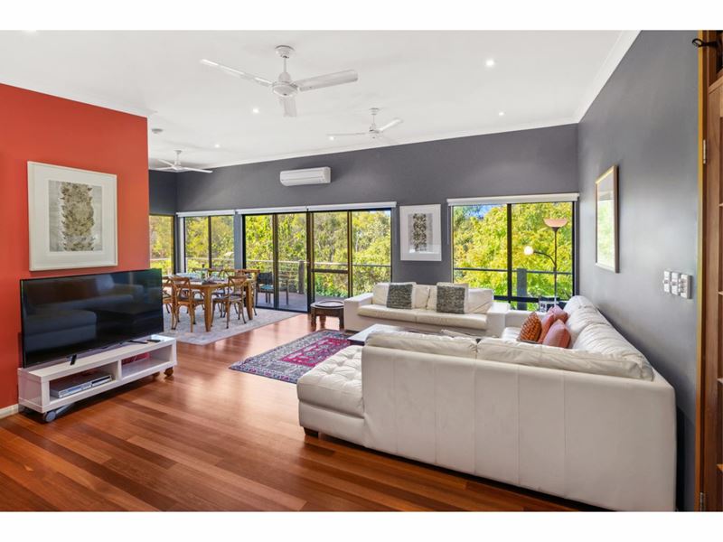 15 Waterlily Cove, Eagle Bay