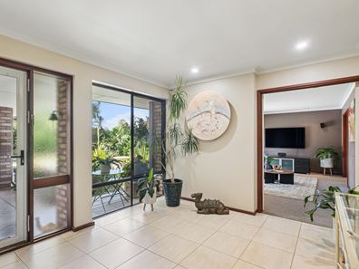 37 Glengariff Drive, Floreat WA 6014