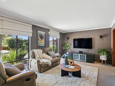 37 Glengariff Drive, Floreat WA 6014