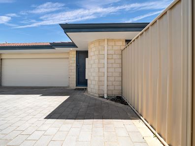 3/8 Davies Street, East Cannington WA 6107