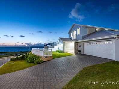 4 Crowsnest Way, Jindalee WA 6036
