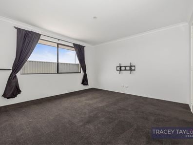 34 Etendue Crescent, Eglinton WA 6034