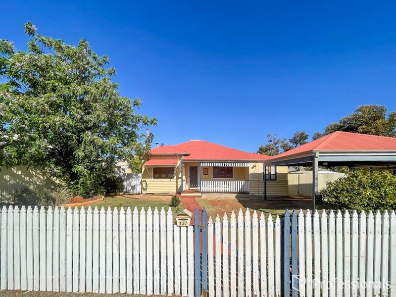 137 Campbell Street, West Lamington