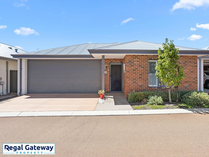 99/100 Clementine Boulevard, Treeby