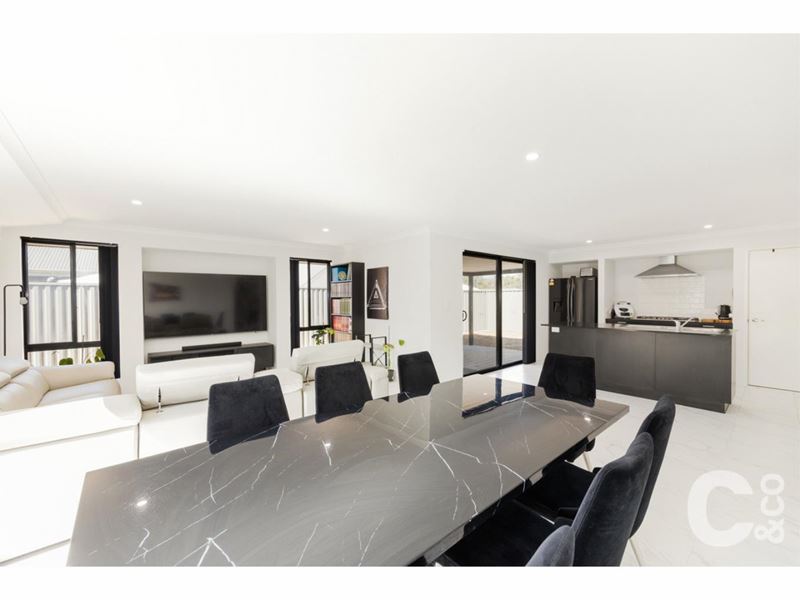 7 Allendale Way, Wellard