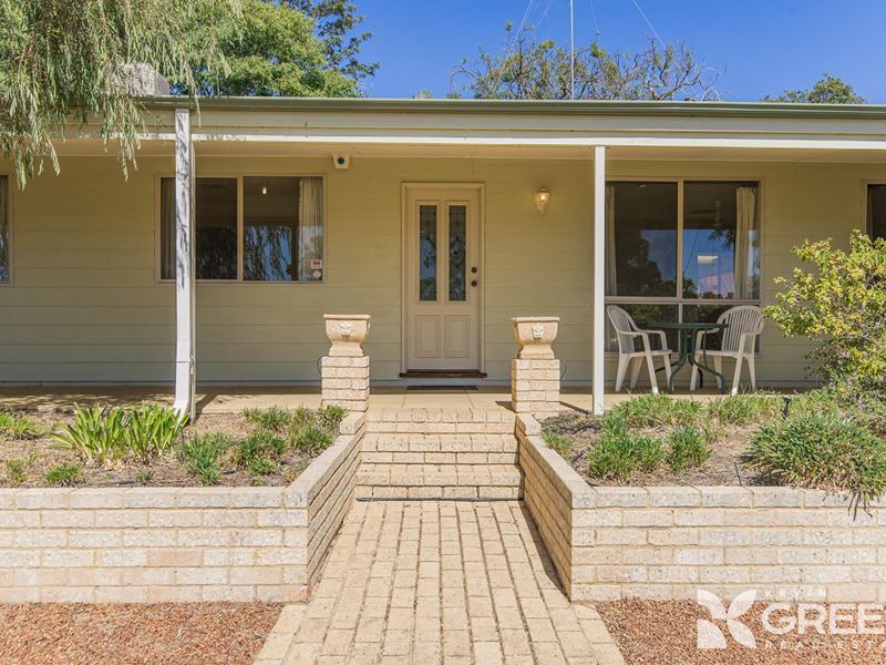 11 Estuary Heights Place, Bouvard WA 6211