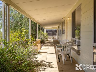 11 Estuary Heights Place, Bouvard WA 6211