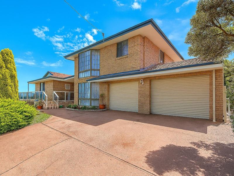 16 Ashford  Place, South Bunbury