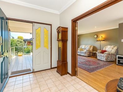16 Ashford  Place, South Bunbury WA 6230