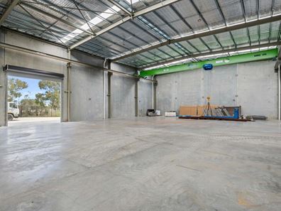 1/242 Allen Road, Forrestdale WA 6112
