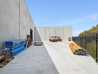 1/242 Allen Road, Forrestdale WA 6112