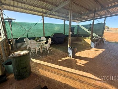 25 African Reef Boulevard, Greenough WA 6532