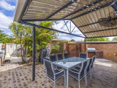 7/12 Coolidge Street, Como WA 6152